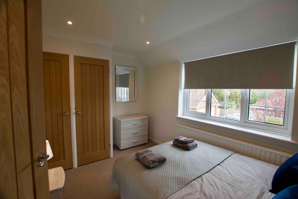 Spacious 5 Bed In The Countryside, Close To Frinton-On-Sea Kirby Cross ภายนอก รูปภาพ